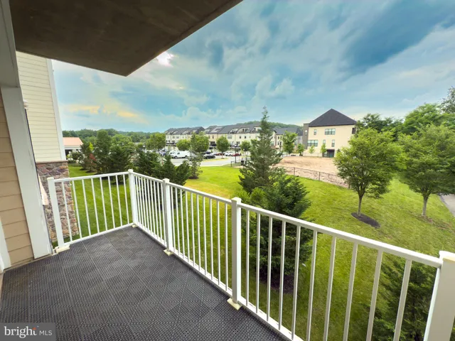 $429,800 | 6301 Edsall Road, Unit 224, Alexandria, VA 22312