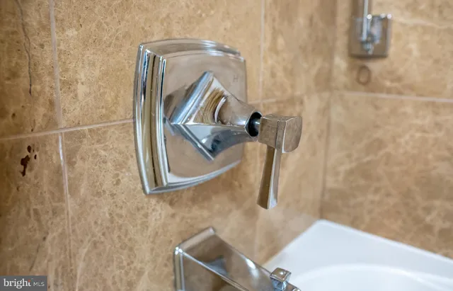 $429,800 | 6301 Edsall Road, Unit 224, Alexandria, VA 22312