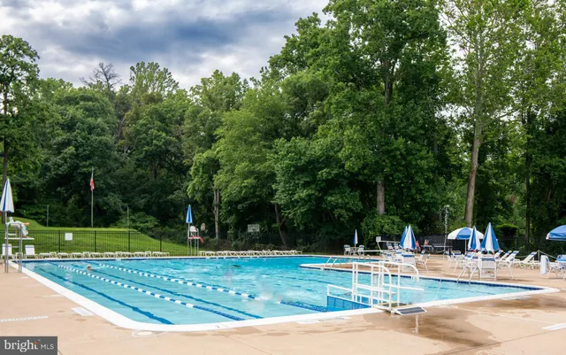 $429,800 | 6301 Edsall Road, Unit 224, Alexandria, VA 22312