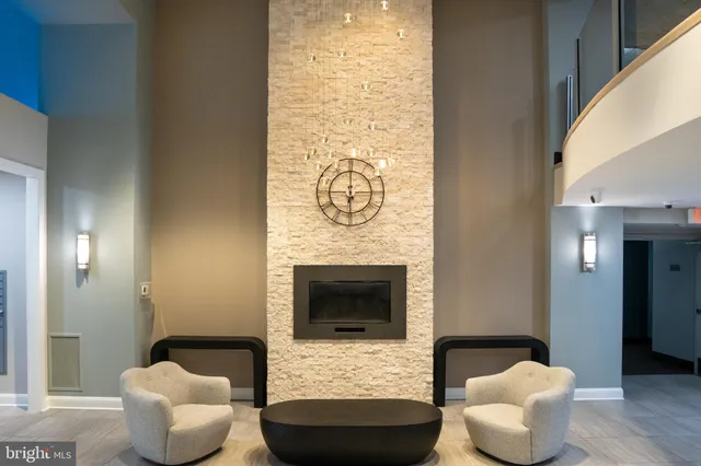 $429,800 | 6301 Edsall Road, Unit 224, Alexandria, VA 22312