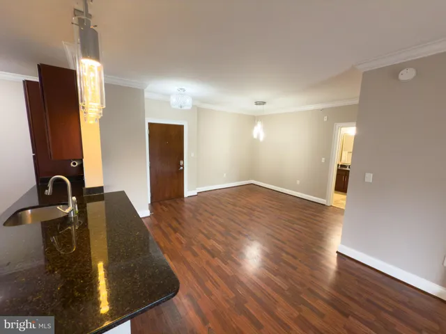 $429,800 | 6301 Edsall Road, Unit 224, Alexandria, VA 22312