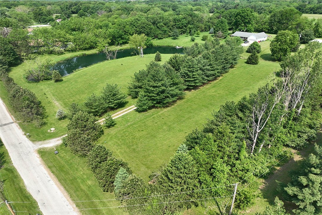 6376 Kitchens Road Decatur, IL 62521 - Photo 2 of 33