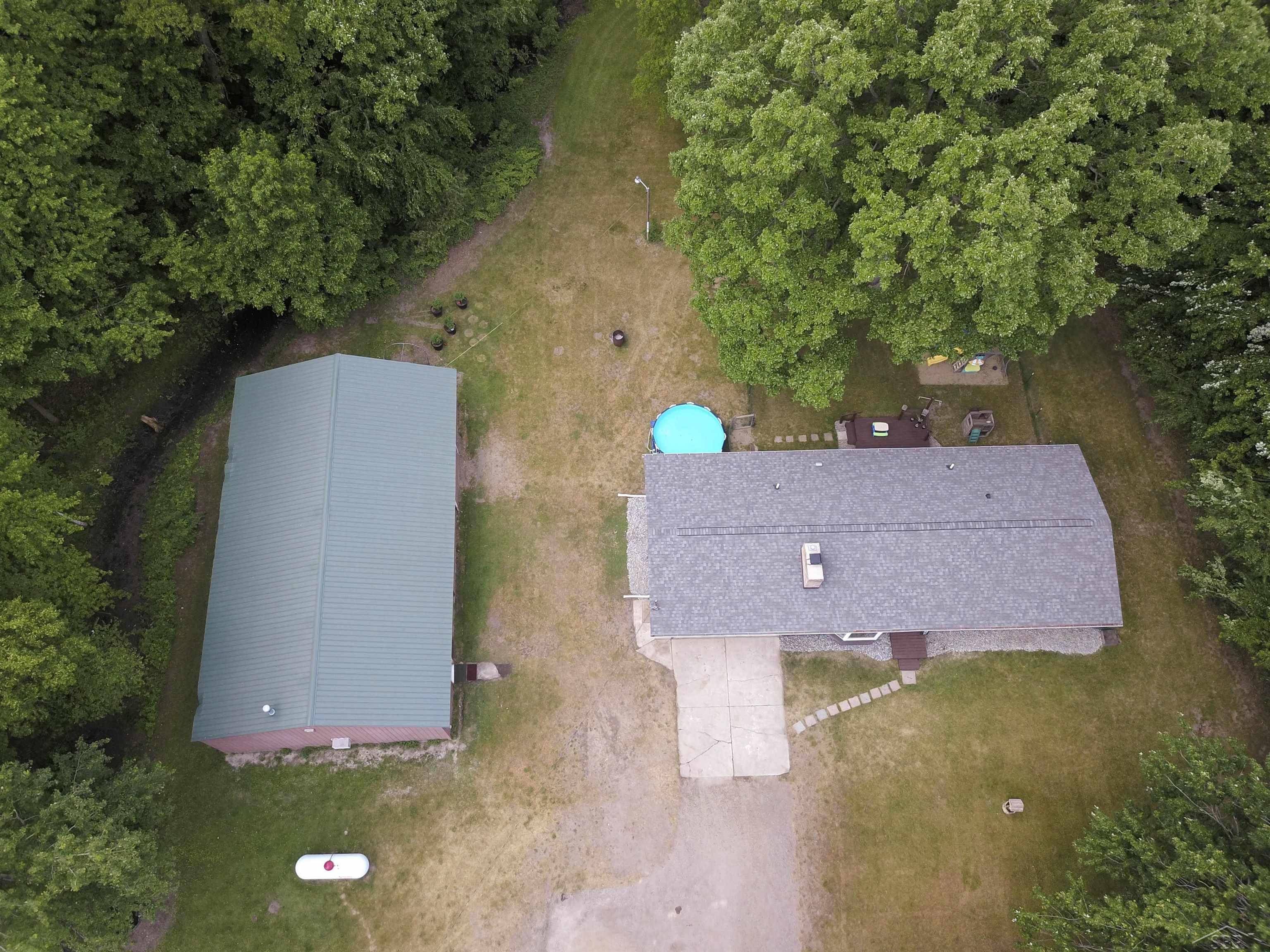6432 South Steel Road St. Charles, MI 48655 - Photo 19 of 23 50111025-18.JPG