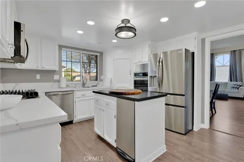 $695,000 | 18570 Niagara Drive, Victorville, CA 92395