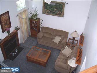 55 Ridgewood Way Burlington, NJ 08016 - Photo 8 of 10 Living Room