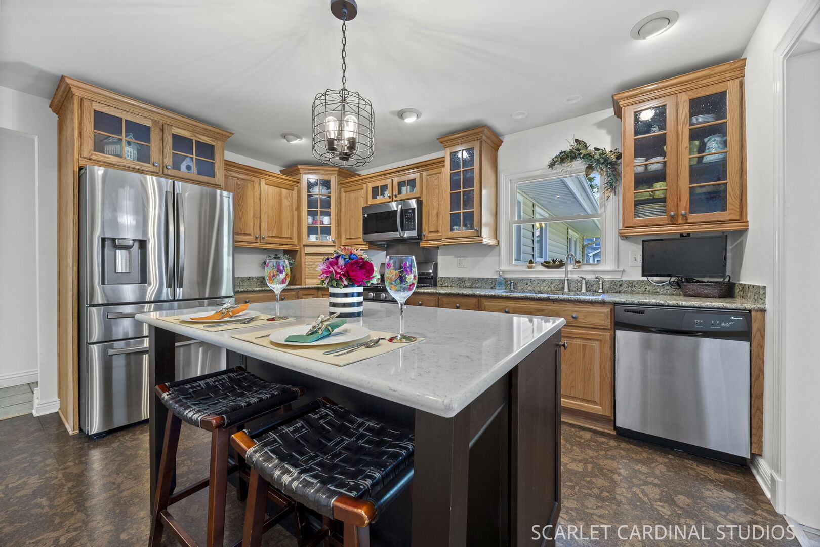 446 Hamilton Drive Wheaton, IL 60189 - Photo 7 of 26