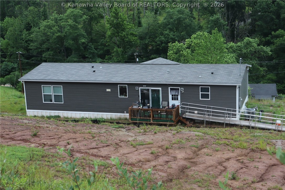 972 Dairy Road Poca, WV 25159 - Photo 2 of 32 Gallery Image 2