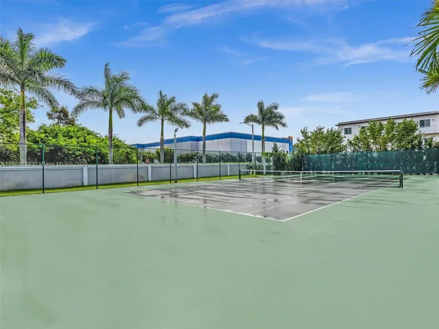 a view of an empty room with window
