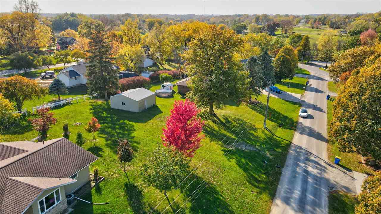 805 West 2nd Street Washington, IA 52353 - Photo 2 of 14 Gallery Image 2