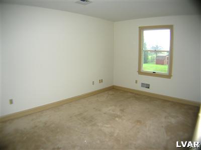 532 Roberts Road Nazareth, PA 18064 - Photo 29 of 34 an empty room with a window