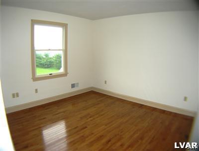 532 Roberts Road Nazareth, PA 18064 - Photo 31 of 34 an empty room with a window