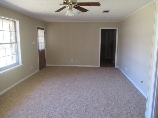 5724 Bear Point Avenue Orange Beach, AL 36561 - Photo 4 of 17 living room 2
