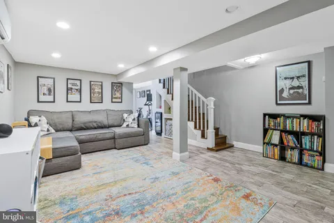 $1,250,000 | 503 I Street Northeast, Washington, DC 20002