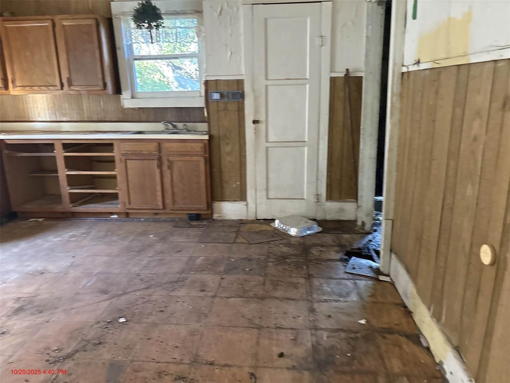 915 Turner Street Waco, TX 76704 - Photo 9 of 12 a view of a sink and a window