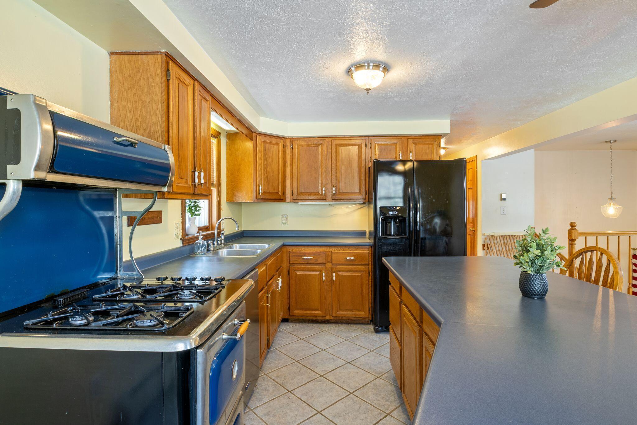 71 Stebbins Road Sanford, ME 04073 - Photo 8 of 42 71_Stebbins_Rd_07