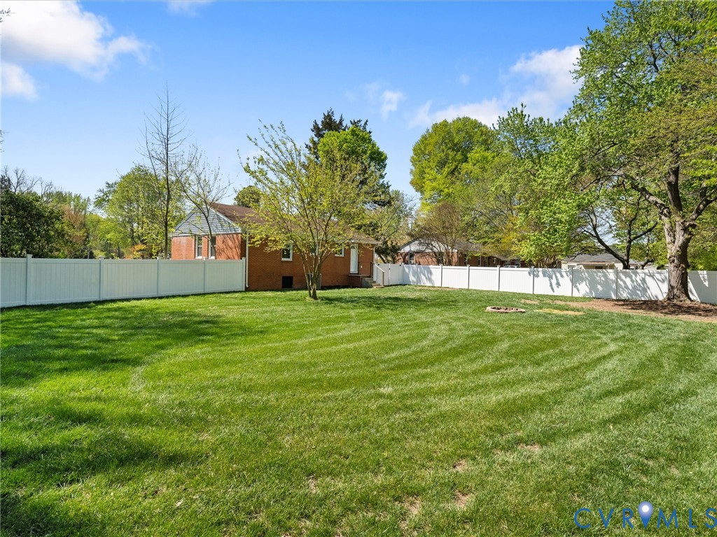 5604 Stella Road North Chesterfield, VA 23234 - Photo 35 of 45