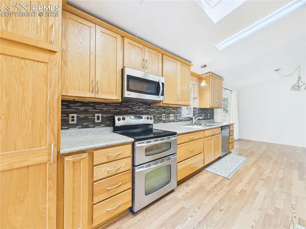 $399,900 | 1131 24 1/2 Lane, Pueblo, CO 81006