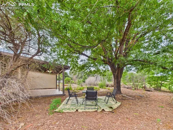 $399,900 | 1131 24 1/2 Lane, Pueblo, CO 81006