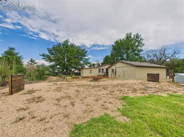 $399,900 | 1131 24 1/2 Lane, Pueblo, CO 81006
