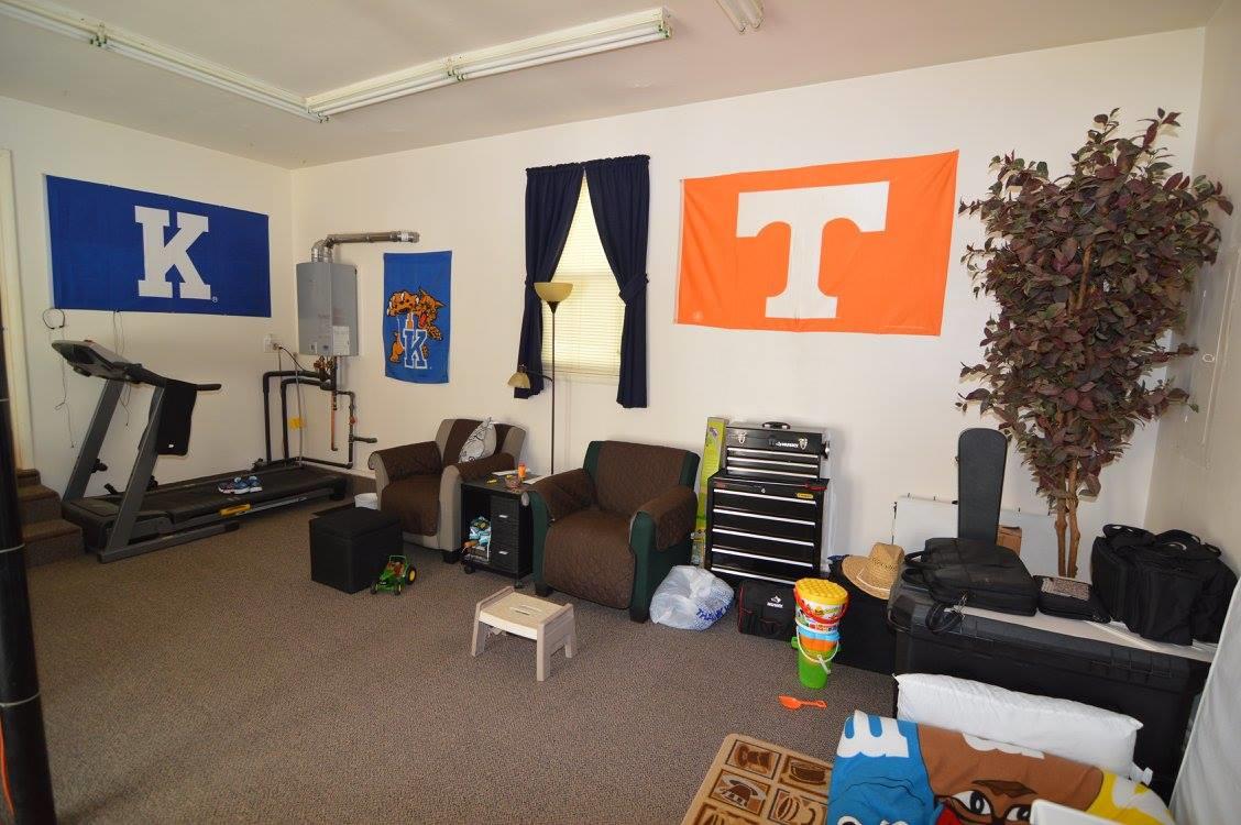 101 Bettis Road Lebanon, TN 37090 - Photo 13 of 20 a living room with furniture and a flat screen tv