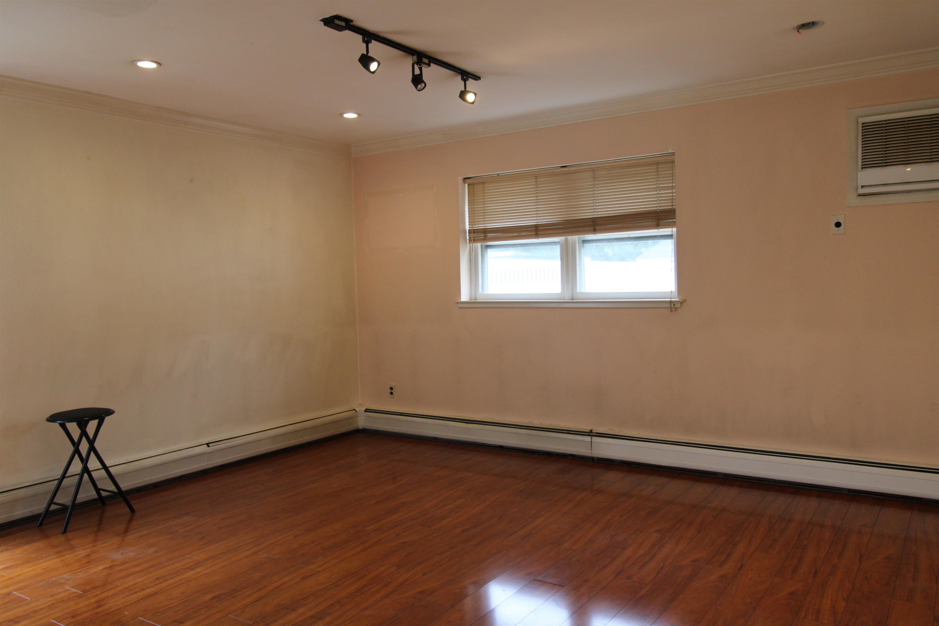 39 Millridge Road Secaucus, NJ 07094 - Photo 8 of 18