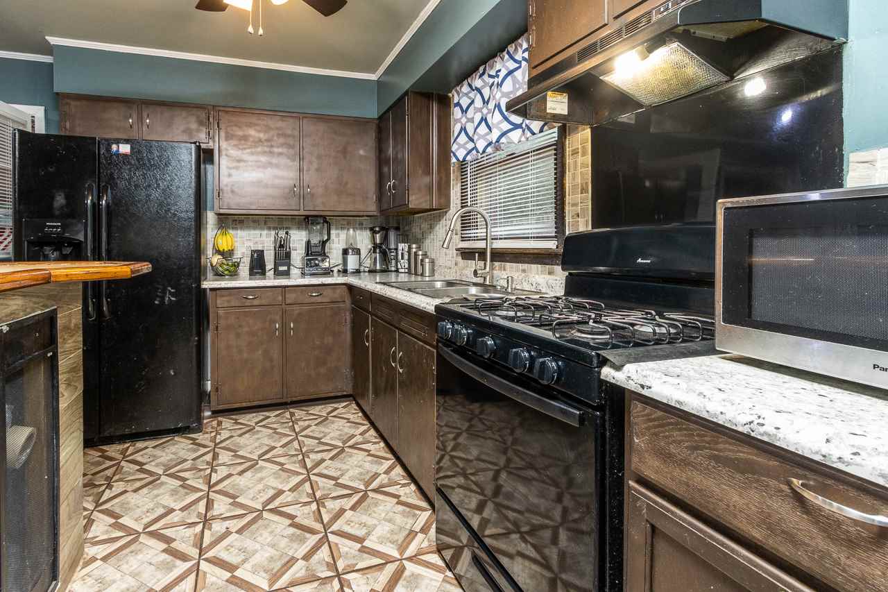 1231 Berclair Road Memphis, TN 38122 - Photo 6 of 14