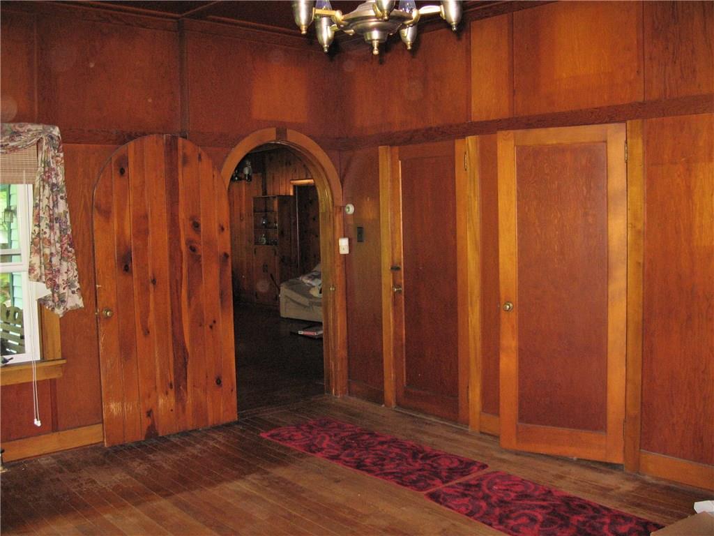 2397 Freeport Road Kittanning, PA 16201 - Photo 4 of 25 Gallery Image 4