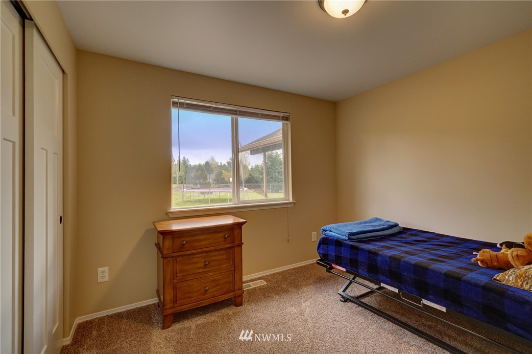 4333 Fir Tree Road Southeast Olympia, WA 98501 - Photo 16 of 23 Gallery Image 16