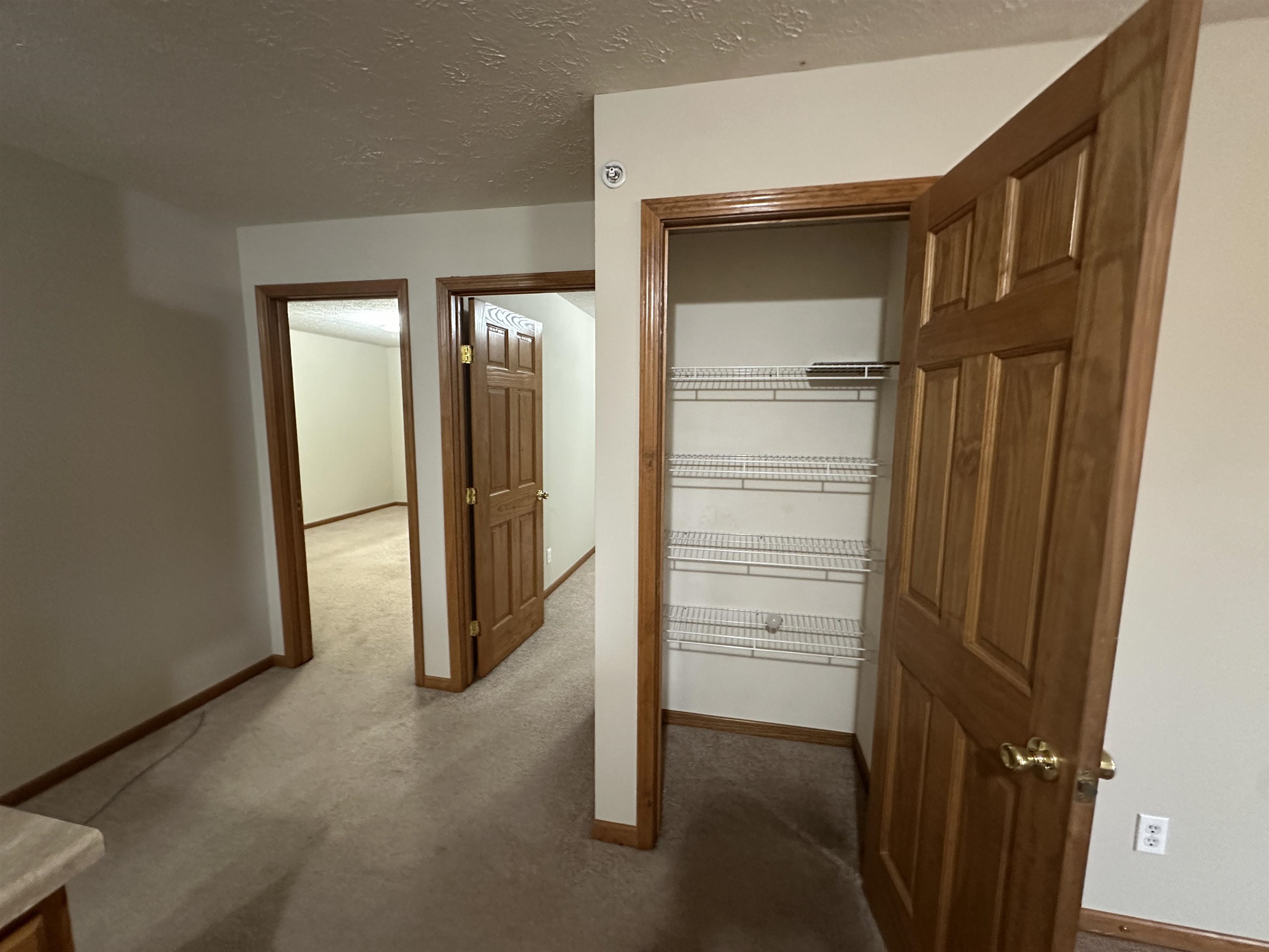 410 Pine White Road Roscoe, IL 61073 - Photo 18 of 35