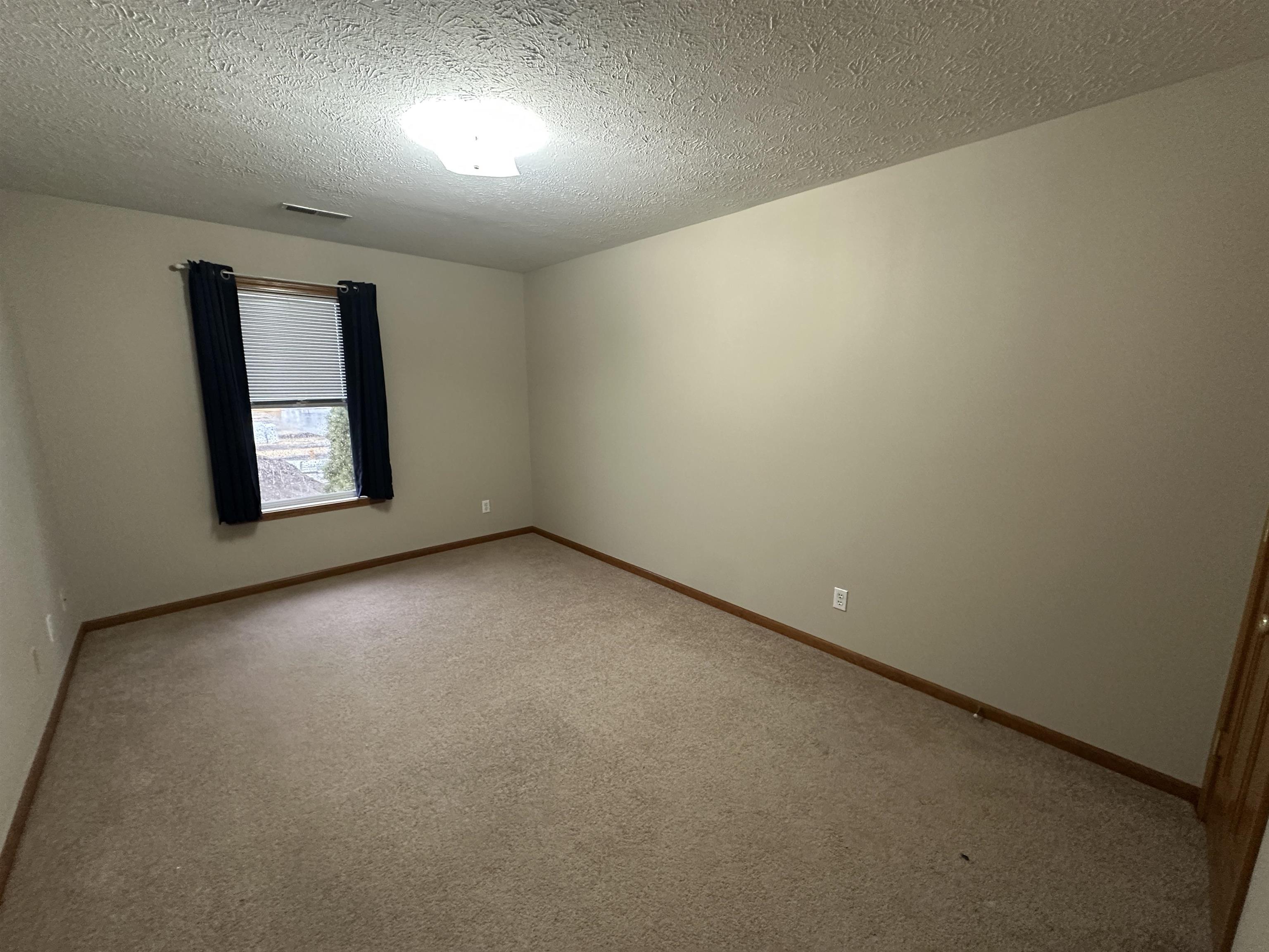 410 Pine White Road Roscoe, IL 61073 - Photo 20 of 35