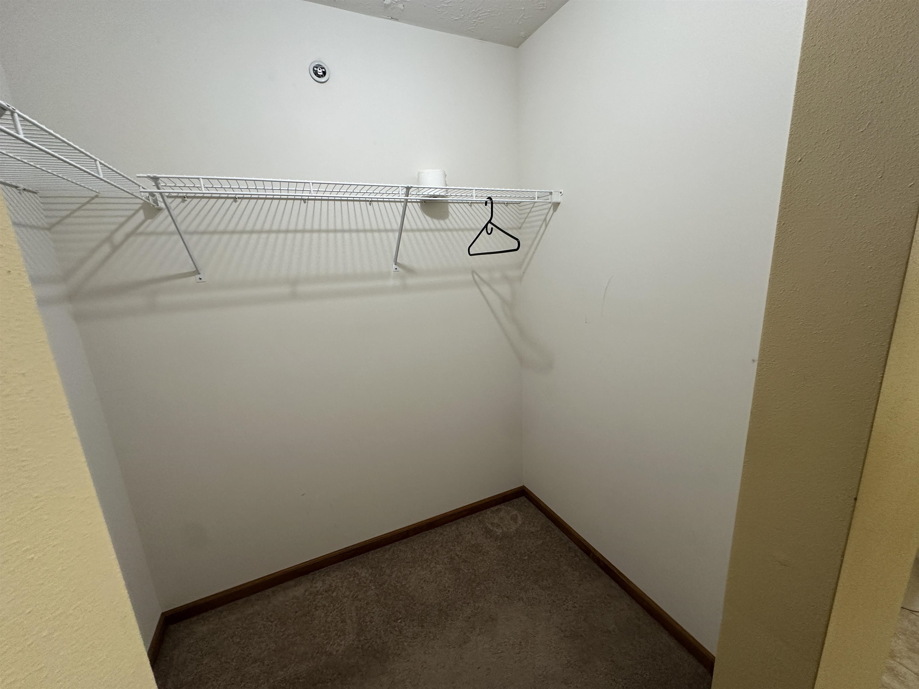 410 Pine White Road Roscoe, IL 61073 - Photo 26 of 35