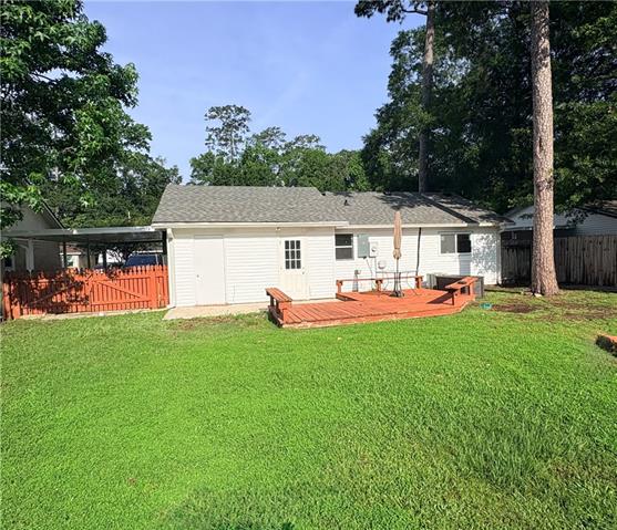 320 Forest Loop Mandeville, LA 70471 - Photo 2 of 5