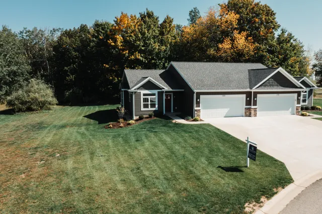 $289,900 | 168 Creek Drive, Hart, MI 49420