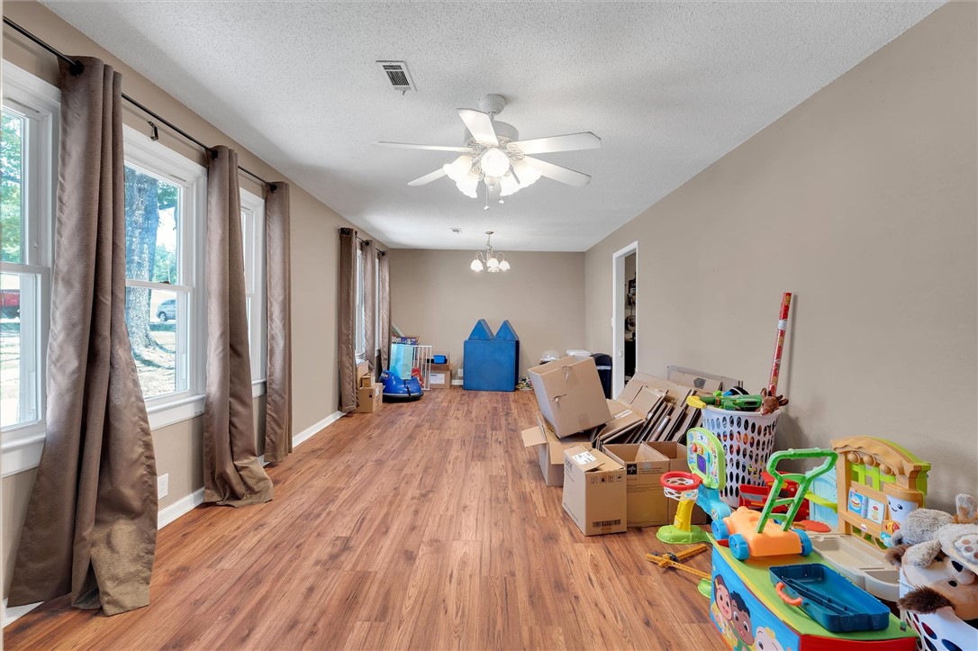 348 Pickett Post Road Walhalla, SC 29691 - Photo 4 of 25 Gallery Image 4