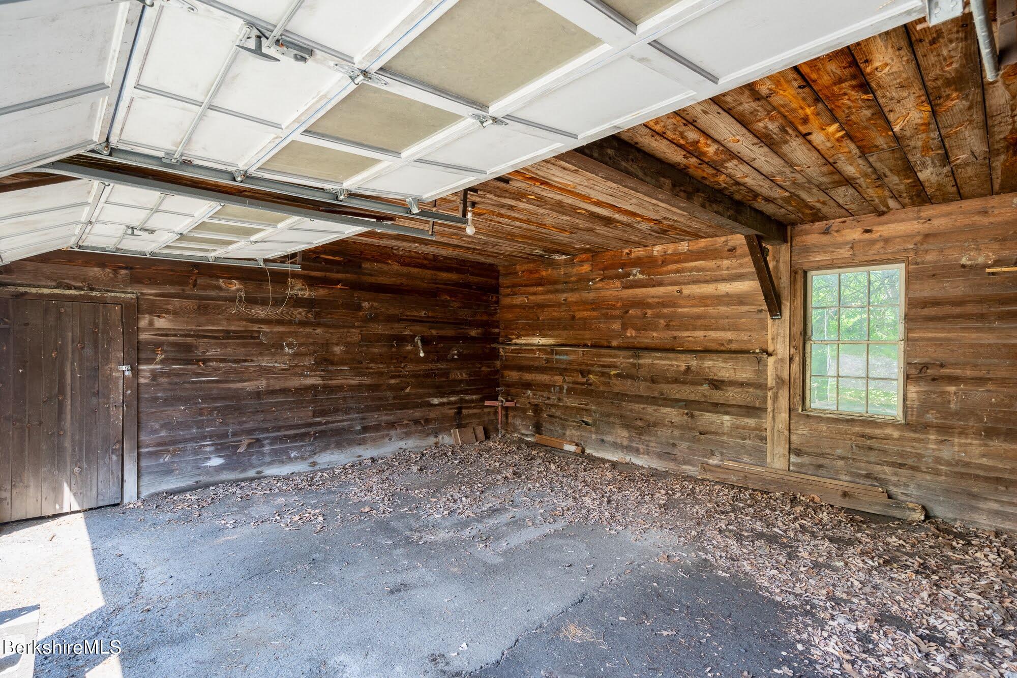 19 Yale Hill Road Stockbridge, MA 01262 - Photo 27 of 67 19 Yale Hill_42