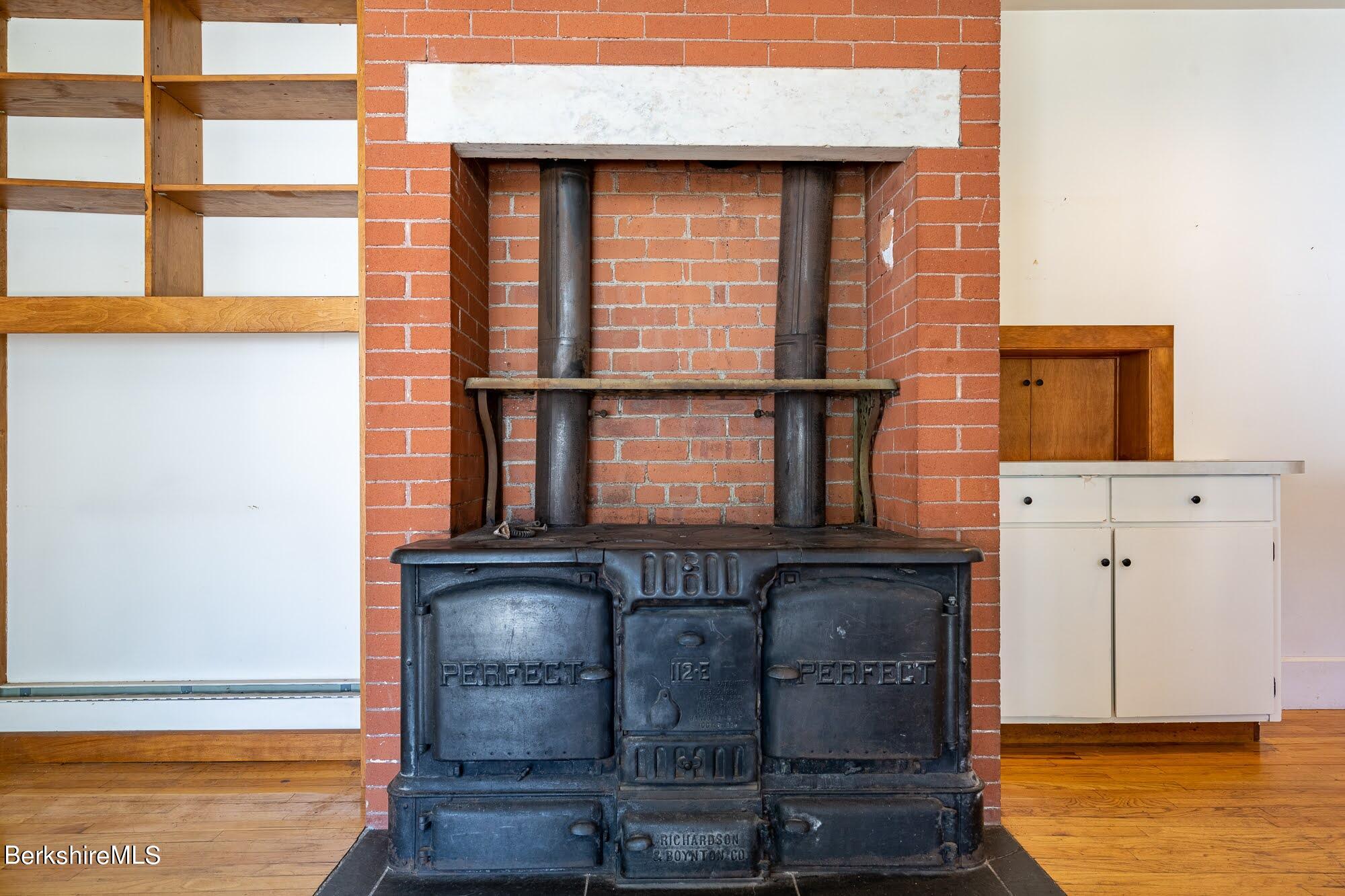 19 Yale Hill Road Stockbridge, MA 01262 - Photo 32 of 67 19 Yale Hill_47