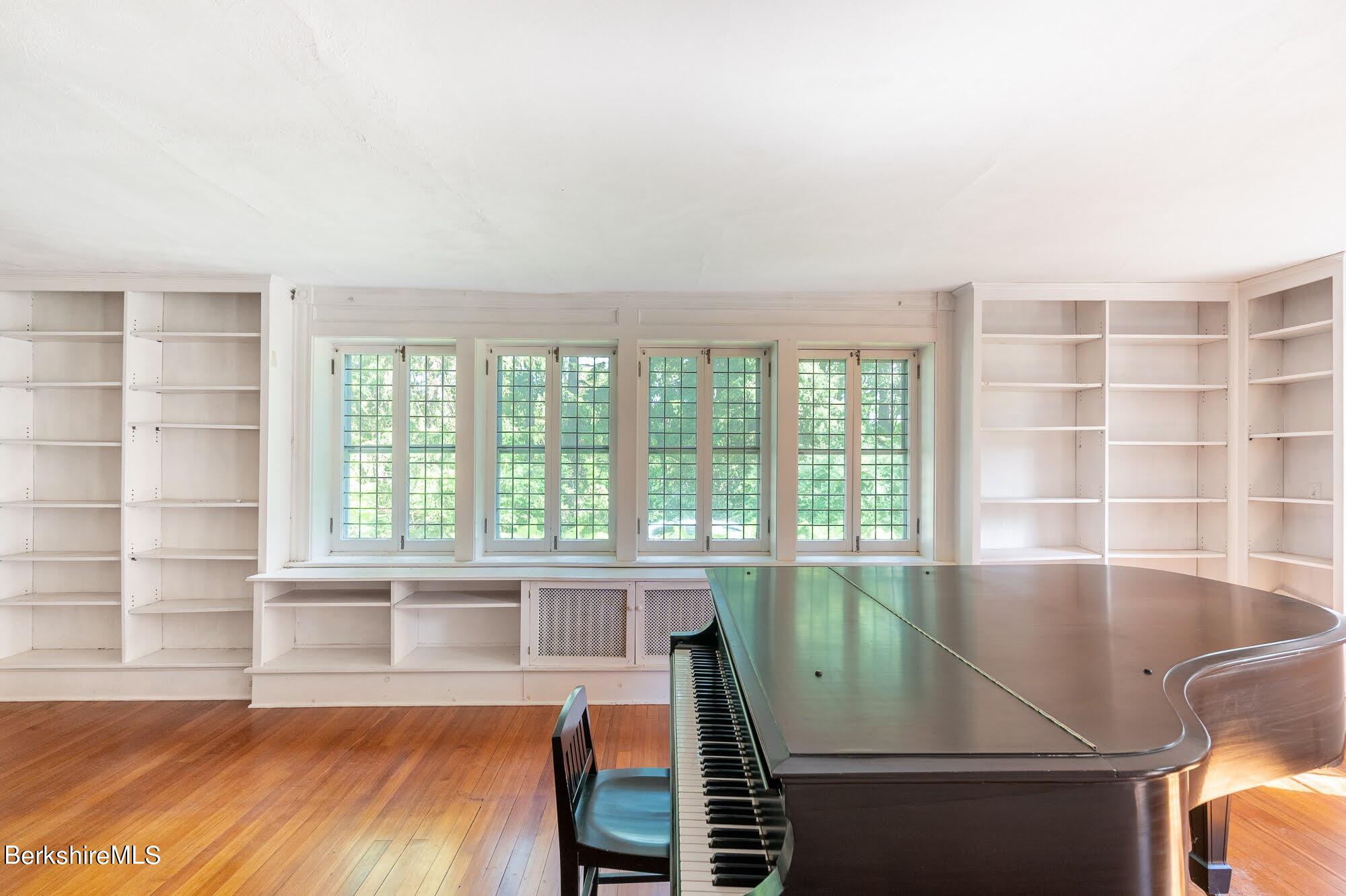 19 Yale Hill Road Stockbridge, MA 01262 - Photo 44 of 67 19 Yale Hill_31