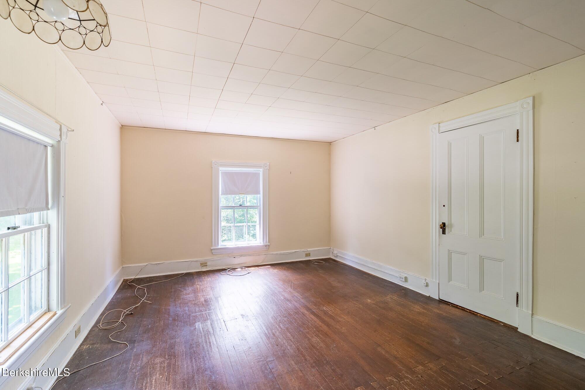 19 Yale Hill Road Stockbridge, MA 01262 - Photo 59 of 67 19 Yale Hill_70