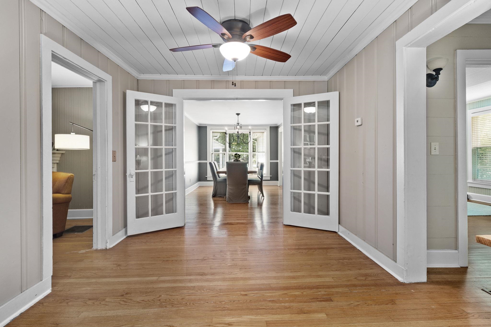 549 Peterson Lake Road Collierville, TN 38017 - Photo 5 of 34 a view of an entryway with wooden floor and a ceiling fan