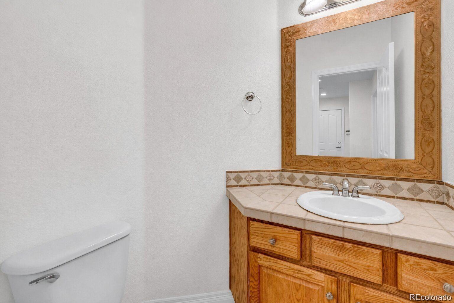 2675 Shadecrest Place Highlands Ranch, CO 80126 - Photo 19 of 32