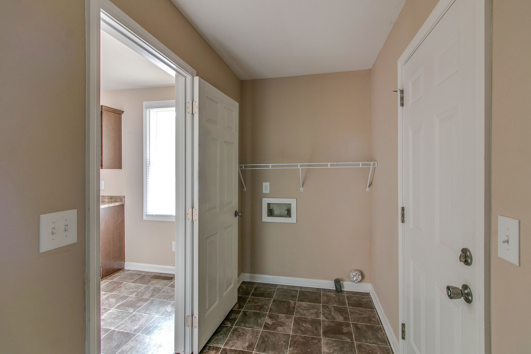 256 Raintree Drive Clarksville, TN 37042 - Photo 11 of 22 Gallery Image 11