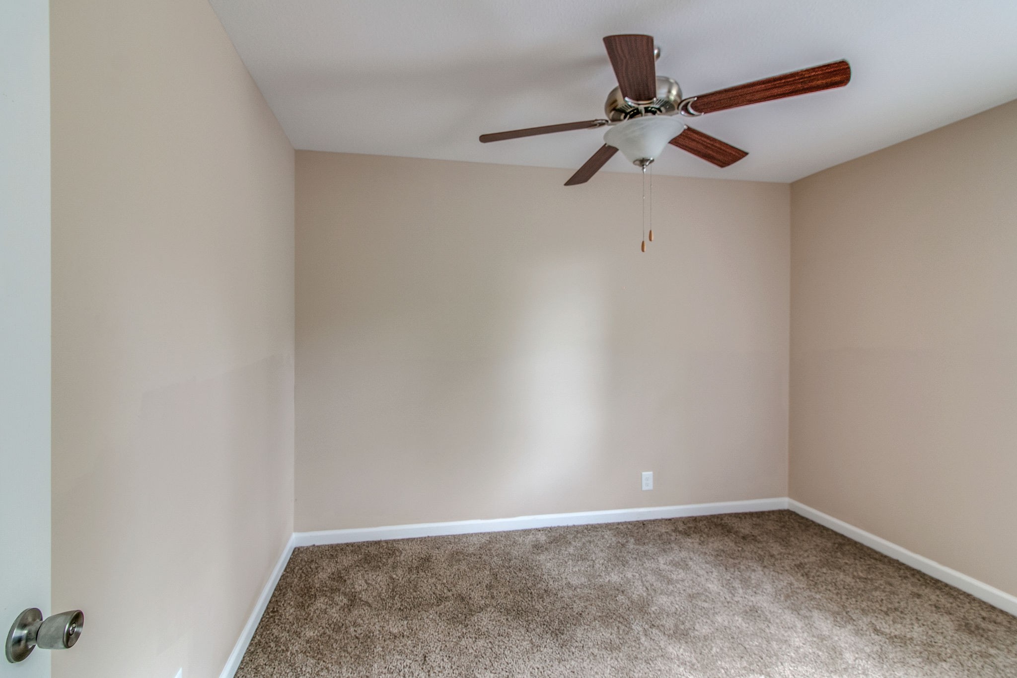 256 Raintree Drive Clarksville, TN 37042 - Photo 17 of 22 Gallery Image 17