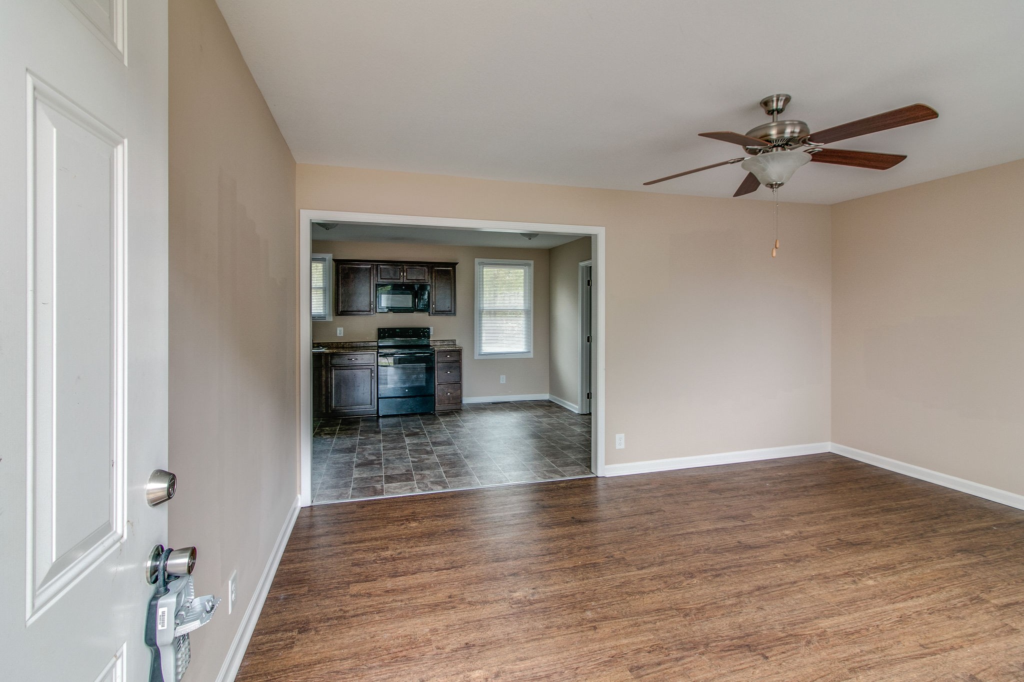 256 Raintree Drive Clarksville, TN 37042 - Photo 6 of 22 Gallery Image 6