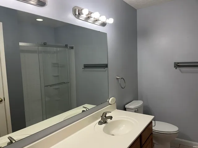 $2,400 | 6655 Oak View Court, Newburgh, IN 47630