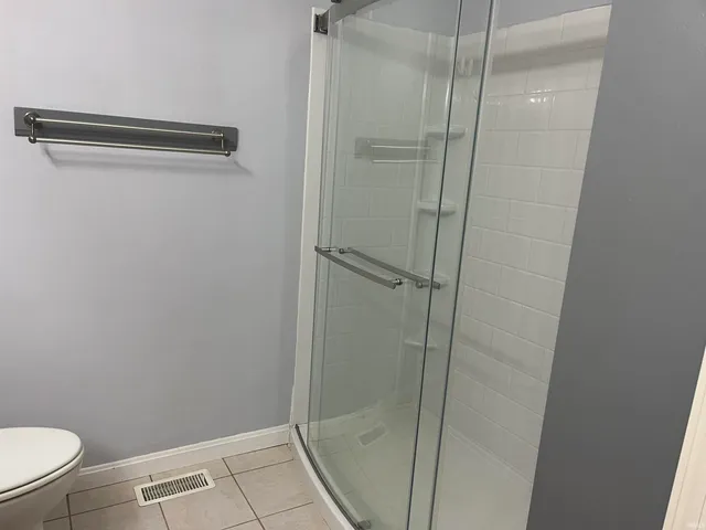 $2,400 | 6655 Oak View Court, Newburgh, IN 47630