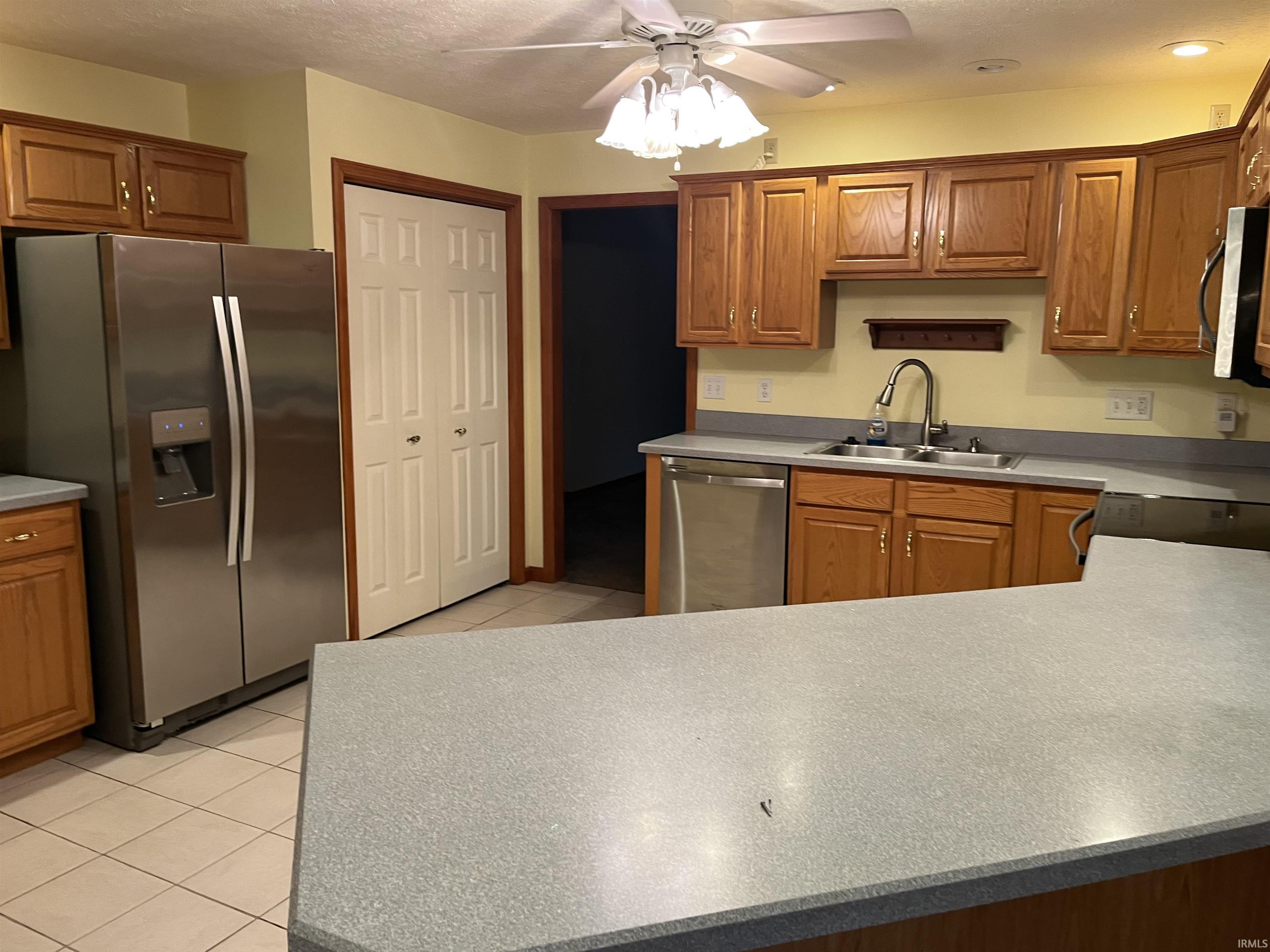 6655 Oak View Court Newburgh, IN 47630 - Photo 17 of 19