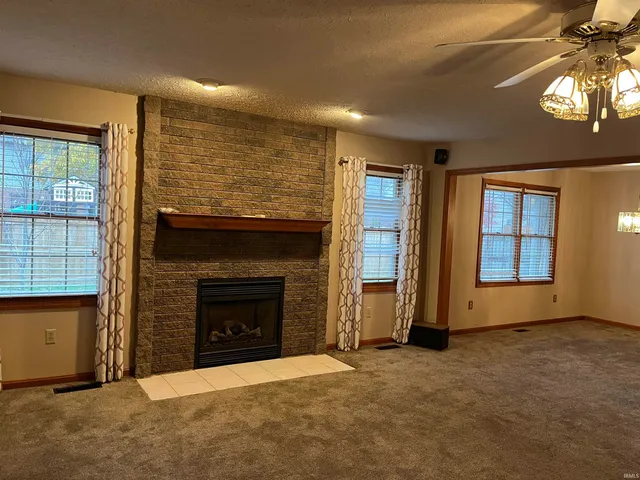 $2,400 | 6655 Oak View Court, Newburgh, IN 47630