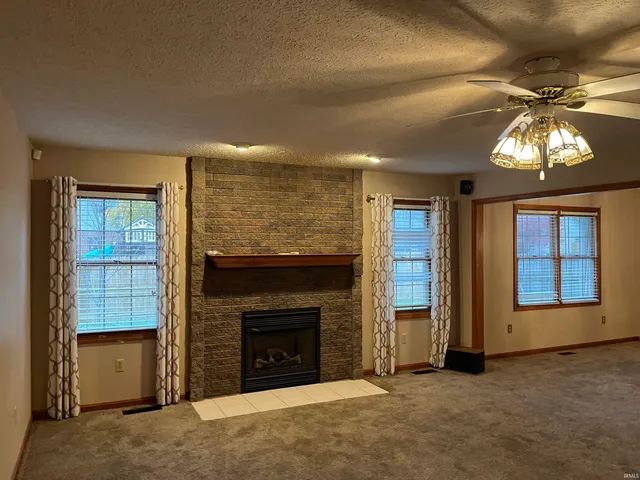 $2,400 | 6655 Oak View Court, Newburgh, IN 47630