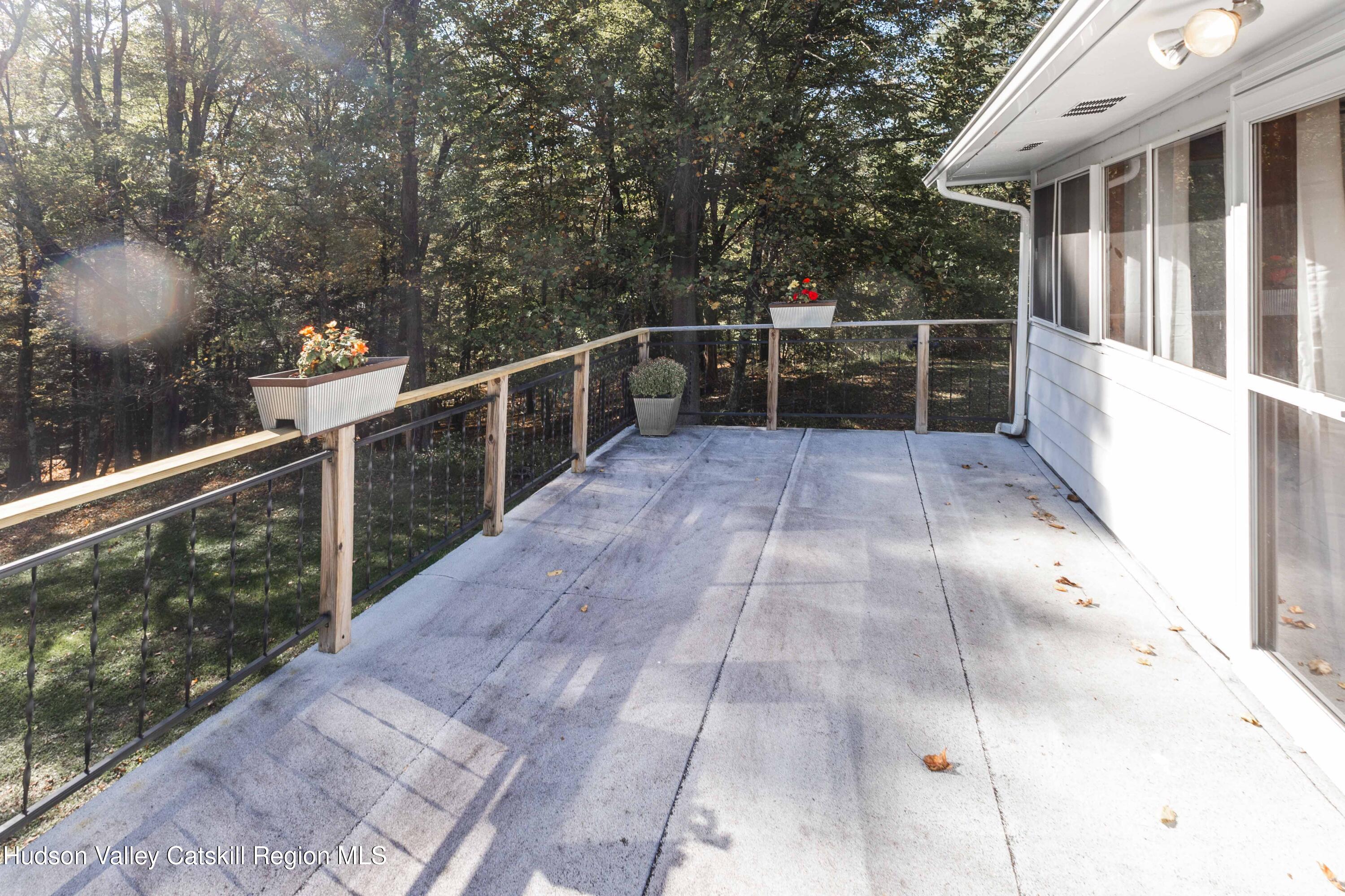 94 Lodge Road Saugerties, NY 12477 - Photo 11 of 47 5N9A9520