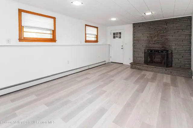 $599,000 | 94 Lodge Road, Saugerties, NY 12477